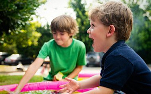 Детский сад на территории